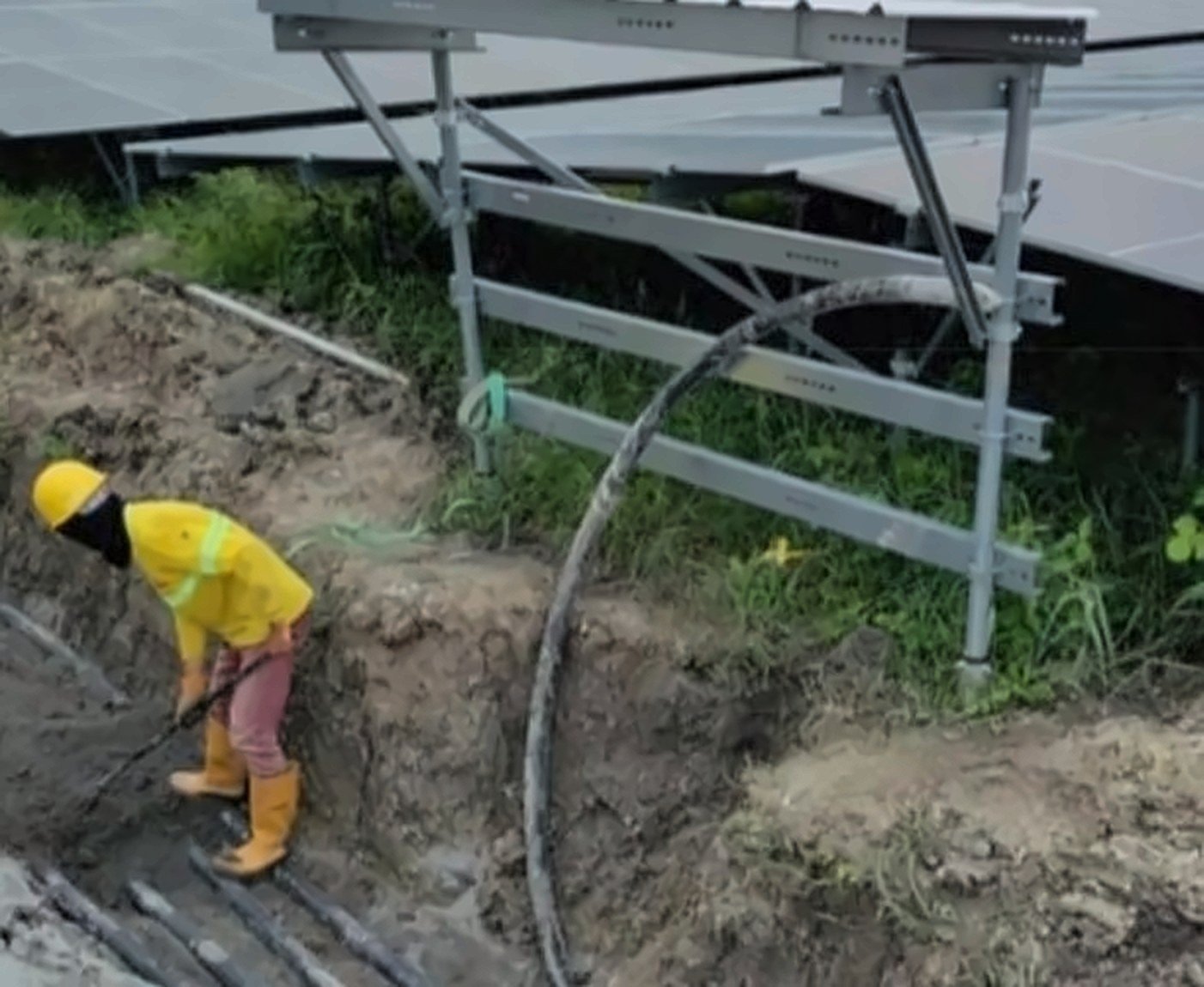 Grounding grid and structure bonding works, photo 4 of 4