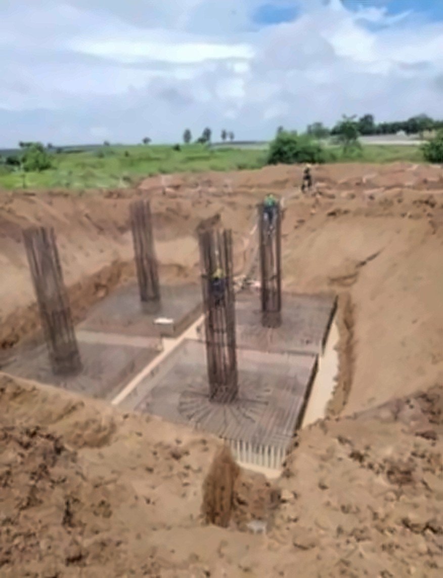 Tower foundation and steel tower erection works, photo 4 of 5